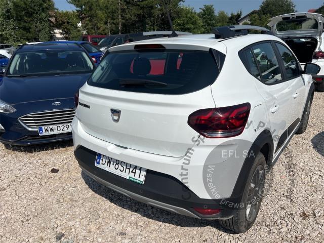 DACIA SANDERO STEPWAY 1 0 TCE 2022r DW8SH41 UWAGA Pojazd Znajduje