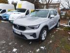 Volvo  XC40 B3 Core aut 2022r. WND1970C Pojazd znajduje się w firmie ARCTOS GROUP sp. z o.o. Al. Krakowska 7, 02-183 Warszawa