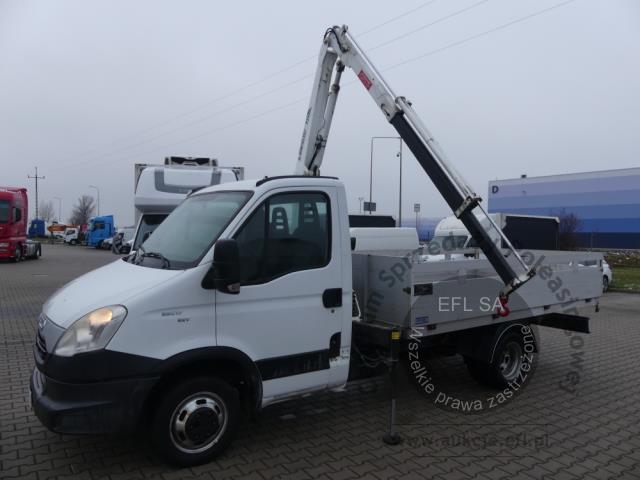 6 - IVECO DAILY 35C17 2013r.