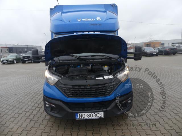 4 - IVECO / PARTNER DAILY 35S18 2020r.