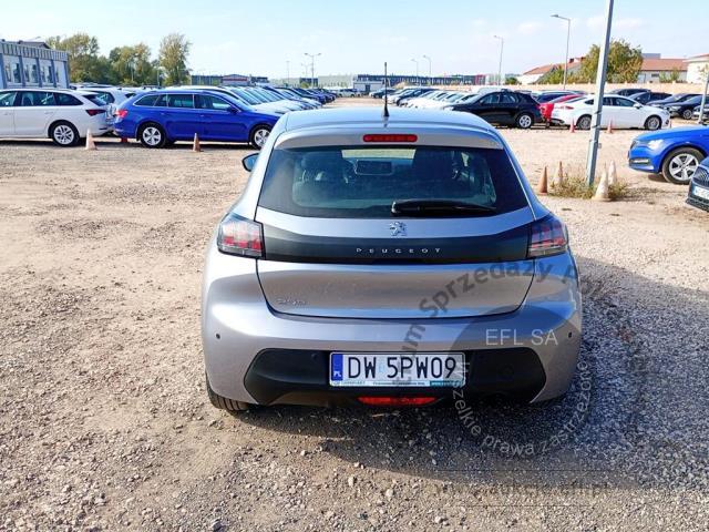 4 - Peugeot 208 1.2 PureTech Like S&amp;S 2021r. DW5PW09 Pojazd znajduje się w firmie ARCTOS GROUP sp. z o.o. Al. Krakowska 7, 02-183 Warszawa