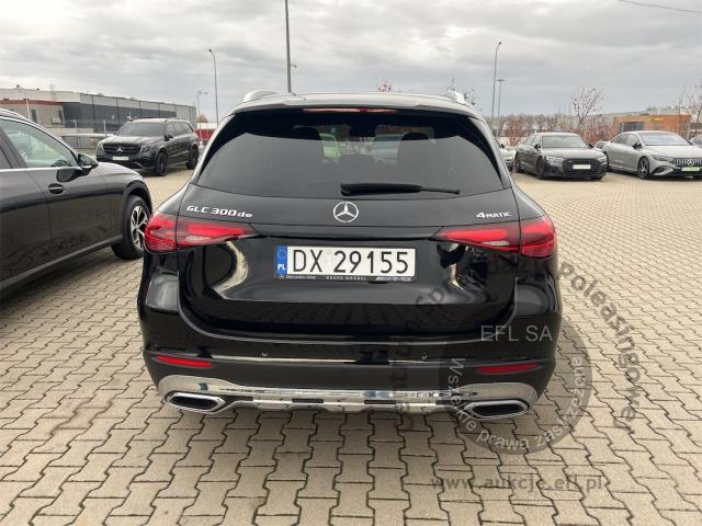 3 - MERCEDES BENZ GLC 300 DE 4-MATIC AVANTGARDE plug-in 2024r. DX29155 Magnice