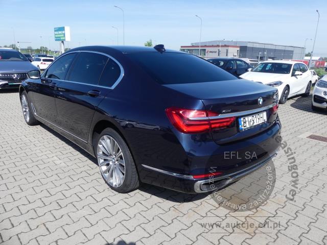 12 - BMW 740 LD XDRIVE AUTOMAT 2017r.