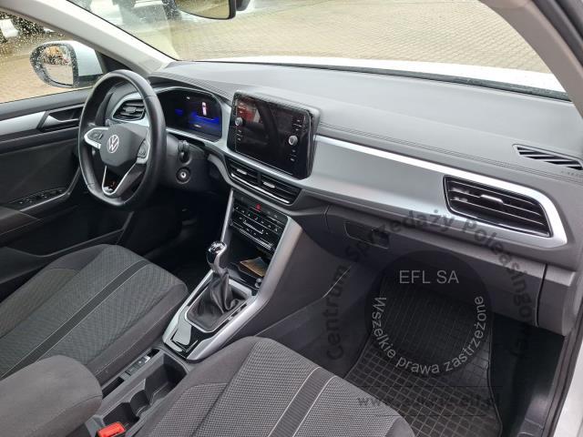 12 - Volkswagen T-ROC 1.5 TSI Life Hatchback 2023r. DW5VX04 UWAGA!! Pojazd znajduje się w firmie Arctos Sp. z o.o. Warszawa, Al. Krakowska 7, 02-183 Warszawa