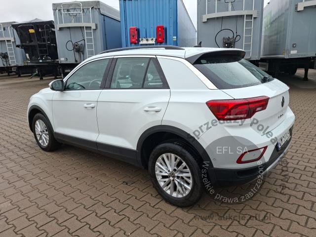 3 - Volkswagen T-ROC 1.5 TSI Life Hatchback 2023r. DW5VX04 UWAGA!! Pojazd znajduje się w firmie Arctos Sp. z o.o. Warszawa, Al. Krakowska 7, 02-183 Warszawa
