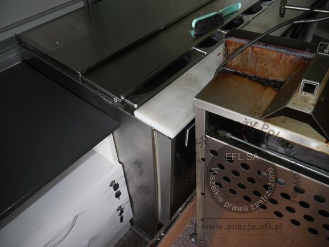 29 - Przyczepa gastronomiczna "KEBAB" NIEWIADÓW 2021r.