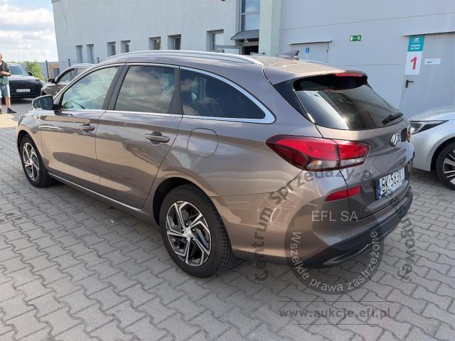 4 - Hyundai i30 1.5 T-GDI 48V Smart Kombi 2023r. SK563XT Magnice