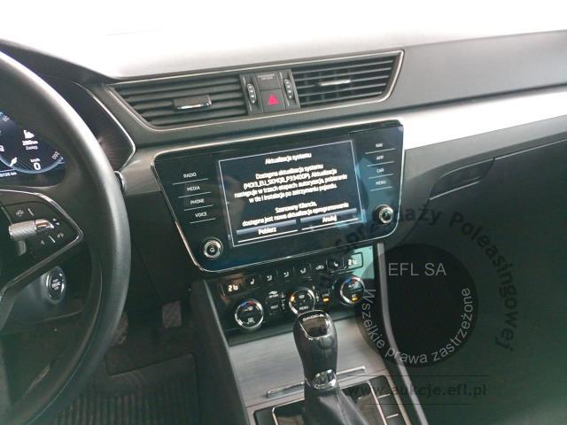 17 - SKODA Superb 2.0 TDI SCR Ambition DS 2023r. WZ738GC Pojazd znajduje się w firmie ARCTOS GROUP sp. z o.o. Al. Krakowska 7, 02-183 Warszawa