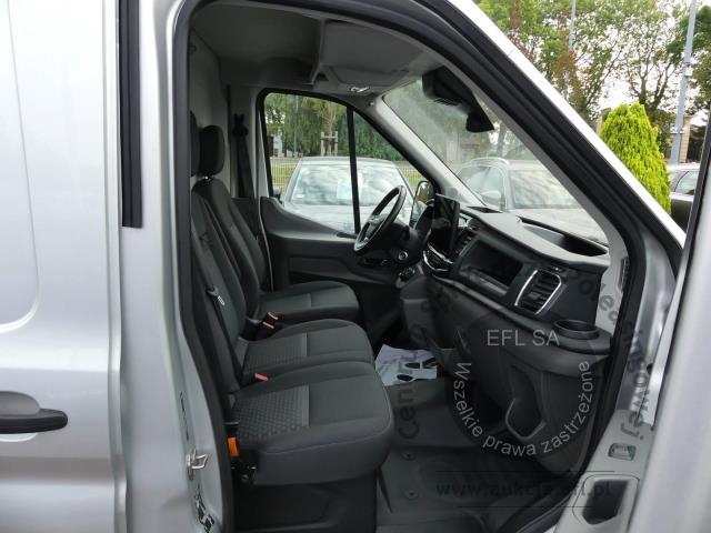 7 - Ford E-Transit 350 L3H2 RWD Trend 2023r. PY44010 UWAGA!! Pojazd znajduje się w firmie AUTO MOTO CENTRUM sp. z o.o. ul. Ostrowska 328 (przy Trasie Katowickiej) 61-312 Poznań