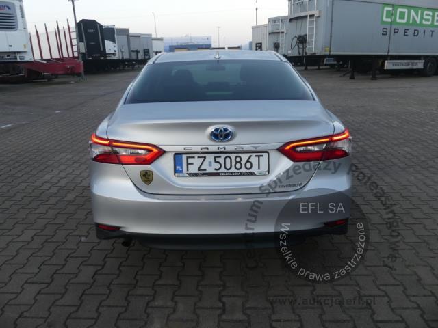 14 - TOYOTA CAMRY 2.5 HYBRID CVT PRESTIGE 2023r.