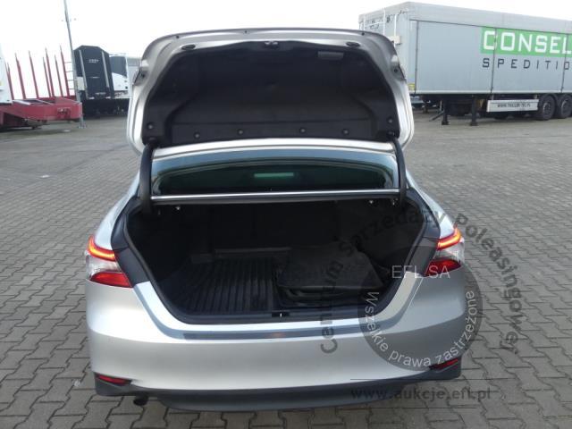 15 - TOYOTA CAMRY 2.5 HYBRID CVT PRESTIGE 2023r.