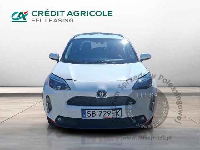 2 - TOYOTA YARIS CROSS 1,5VVT HYBRID CVT  2023r.