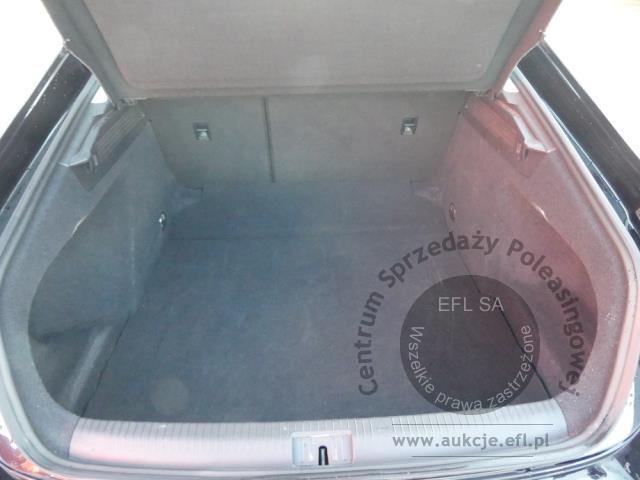 13 - VOLKSWAGEN ARTEON 2.0 TSI DSG LIFTBACK 2022r.