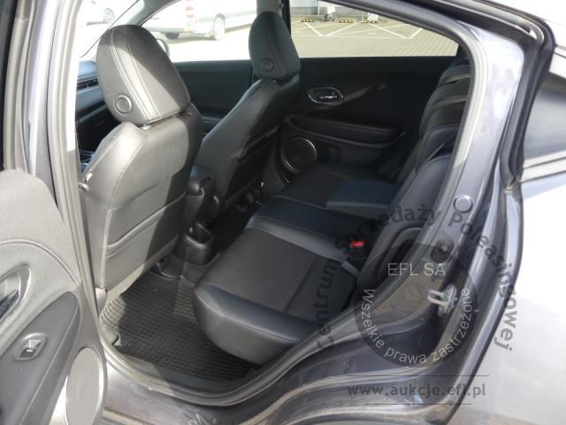 10 - HONDA HR-V 1.5 i-VTEC 131KM 2019r.