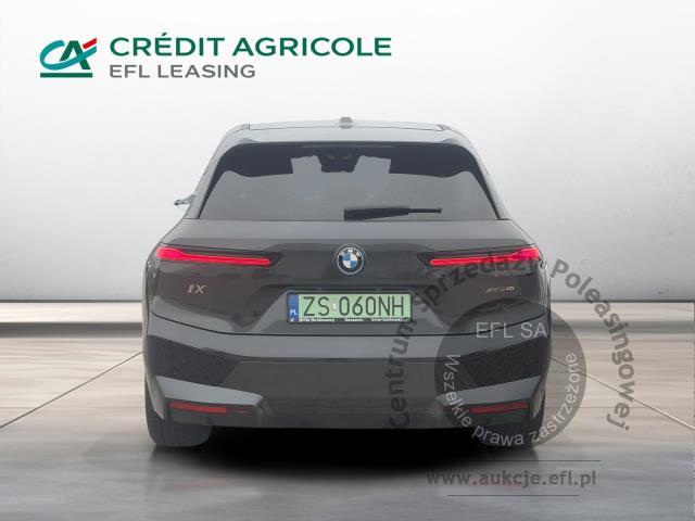 7 - BMW IX XDRIVE40 2022r.
