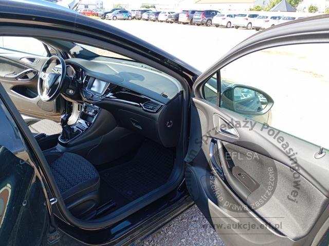 10 - Opel Astra V 1.6 CDTI Dynamic S&amp;S 2018r. PO6JC25 Pojazd znajduje się w firmie ARCTOS GROUP sp. z o.o. Al. Krakowska 7, 02-183 Warszawa