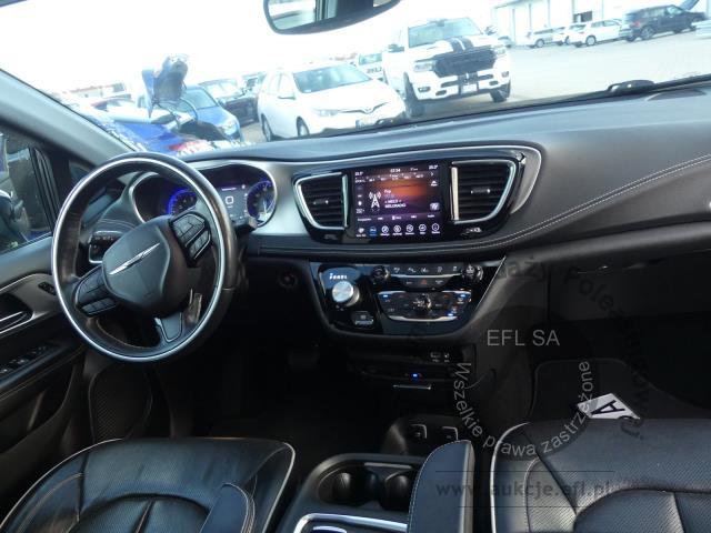 6 - CHRYSLER PACIFICA S LIMITED 3.6 V6 FWD 2019r.