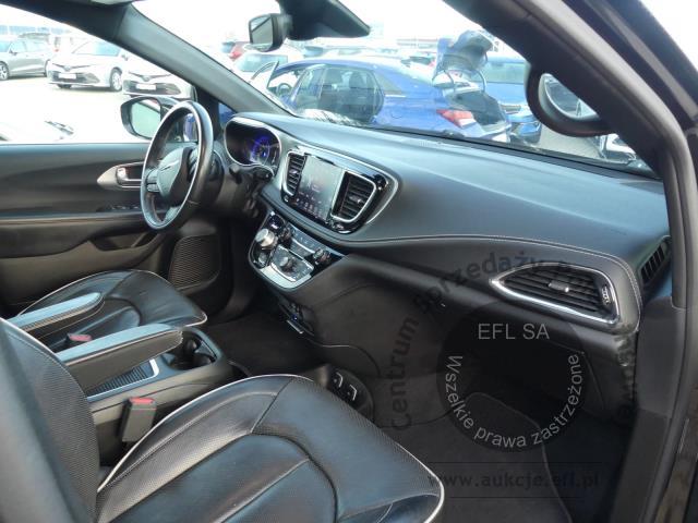 7 - CHRYSLER PACIFICA S LIMITED 3.6 V6 FWD 2019r.