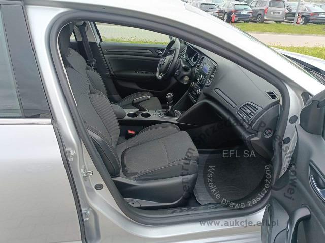 7 - Renault Megane 1.5 dCi Business 2018r. DW6AN53 Magnice