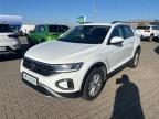 Volkswagen T-ROC 1.5 TSI LIFE 2023r. DW5VX06 Pojazd znajduje się w firmie MDM AUTO sp. z o.o. ul. Zawodników 1, 80-729 Gdańsk