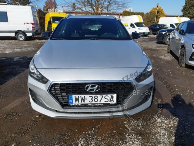 3 - Hyundai i30 1.6 D Comfort DCT 2019r. WW387SA Pojazd znajduje się w firmie ARCTOS GROUP sp. z o.o. Al. Krakowska 7, 02-183 Warszawa