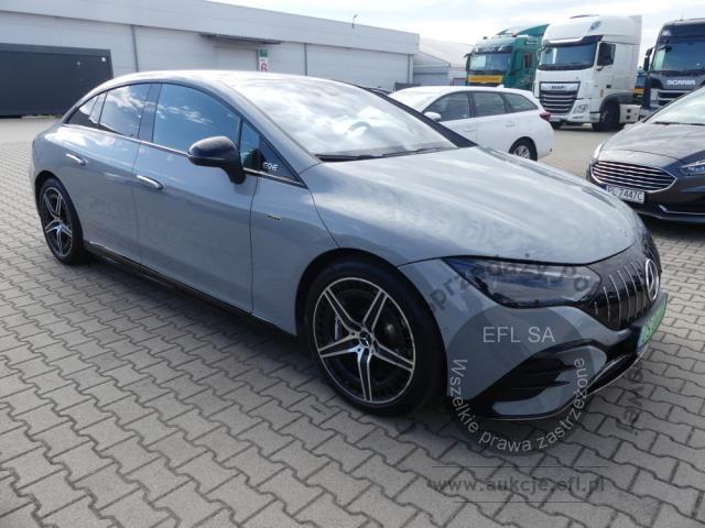 3 - MERCEDES - BENZ AMG EQE 43 4MATIC 2022r.