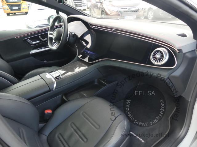 6 - MERCEDES - BENZ AMG EQE 43 4MATIC 2022r.