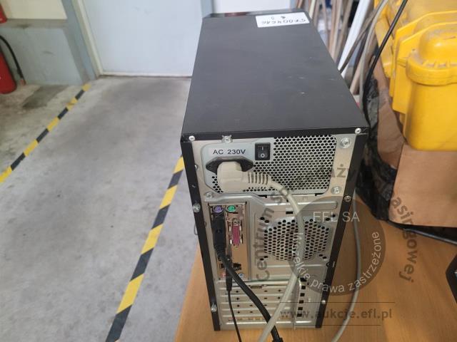 2 - Komputer stacjonarny + monitor dotykowy FEC AM-10