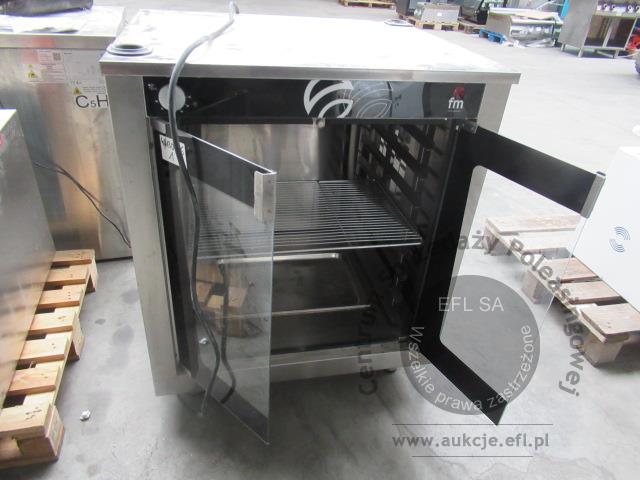 7 - Piec konwekcyjny z garownią Stalgast