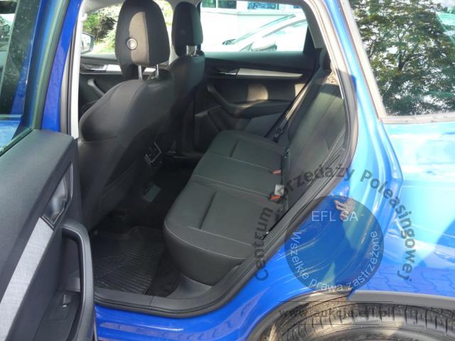 8 - Skoda Karoq 2.0 TDI SCR 4x4 Ambition 2023r. WZ798FX AUTO MOTO CENTRUM Sp. z o.o. Poznań 61-312, ul. Ostrowska  328