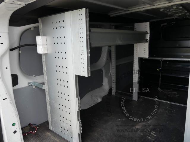 13 - Opel Vivaro 2.0 CDTI Extra Long 3,1 2022r. DW2US96 Magnice