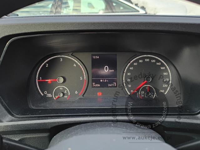 12 - Volkswagen  Caddy 2.0 TDI 2022r. DW8UR65 Pojazd znajduje się w firmie ARCTOS GROUP sp. z o.o. Al. Krakowska 7, 02-183 Warszawa