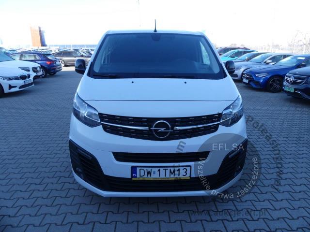 2 - Opel Vivaro 2.0 CDTI Extra Long 3,1 2022r. DW1TM13 Magnice
