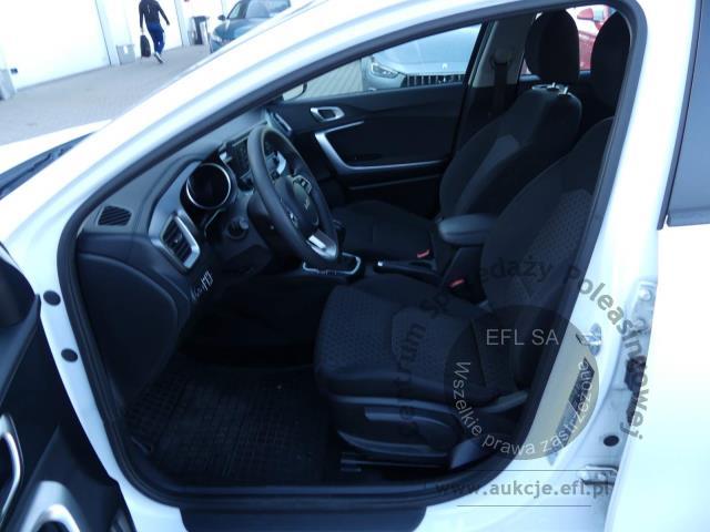 7 - Kia Ceed 1.0 T-GDI S Hatchback 2022r. DW2SY47 Magnice