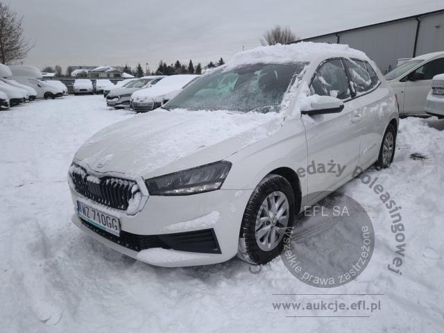1 - Skoda  Fabia 1.0 Ambition  2023r. WZ710GG Pojazd znajduje się w firmie ARCTOS GROUP sp. z o.o. Al. Krakowska 7, 02-183 Warszawa