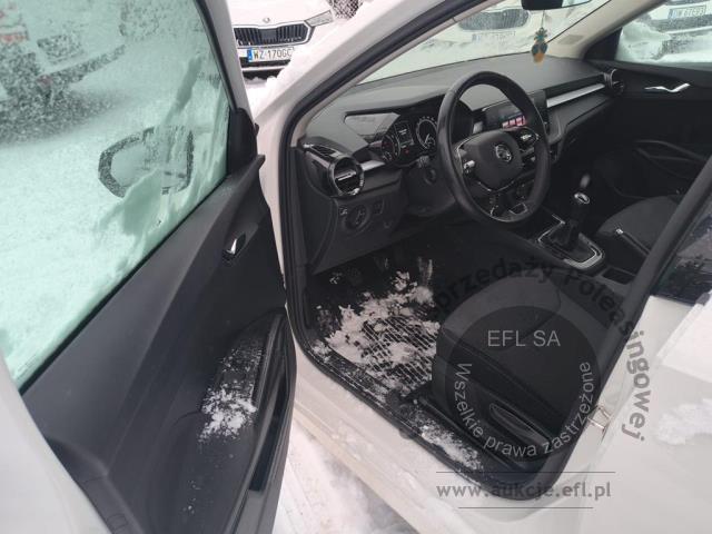 7 - Skoda  Fabia 1.0 Ambition  2023r. WZ710GG Pojazd znajduje się w firmie ARCTOS GROUP sp. z o.o. Al. Krakowska 7, 02-183 Warszawa