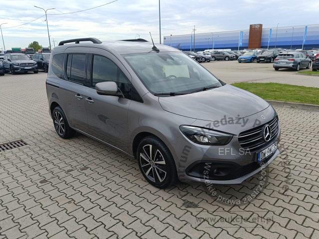 4 - Mercedes - Benz T 180 d Progressive Aut. 2023r. DW9WC35 Magnice