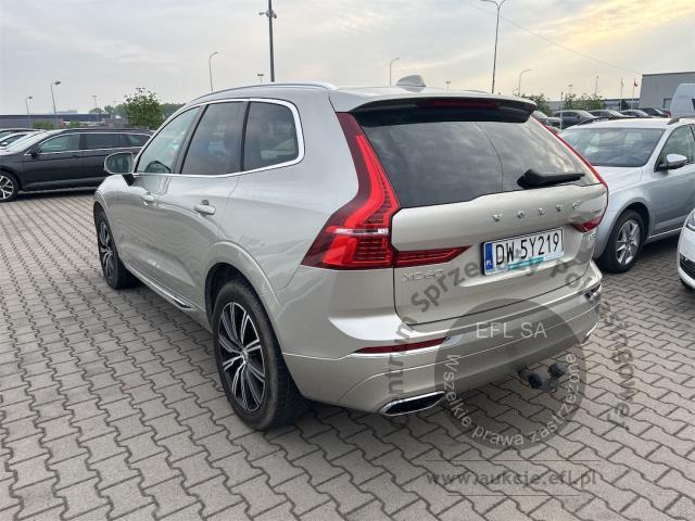 4 - Volvo XC60 T5 AWD Inscription 2018r. DW5Y219 Magnice