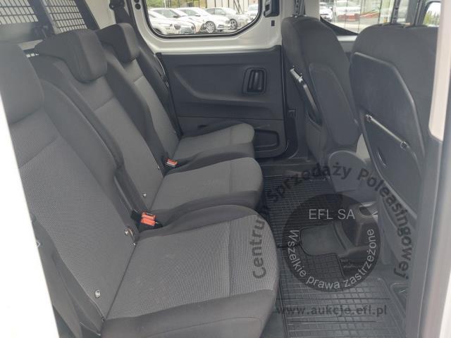 8 - OPEL Combo Cargo XL 1.5 CDTI 2,4t 2022r. DW7SR04 Uwaga! Pojazd znajduje się w firmie AACAR sp. z o.o. Jawornik 90, 32-400 Myślenice