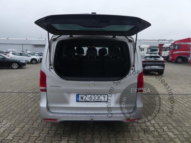 13 - MERCEDES-BENZ V-KLASSE V250D AVANTGARDE 2016r.
