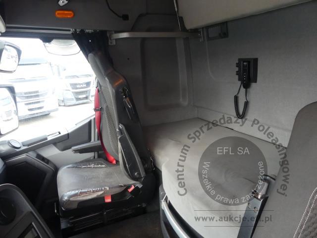 7 - RENAULT T 460 4X2 AUTOMAT 2017r.