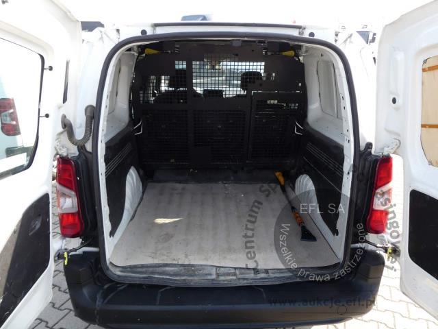 11 - TOYOTA PROACE CITY 1.5 D-4D 130KM 2020r.