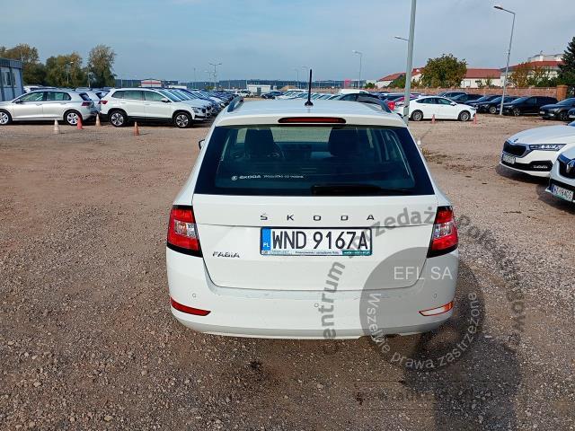 4 - SKODA Fabia 1.0 TSI Ambition 2022r. WND9167A Pojazd znajduje się w firmie ARCTOS GROUP sp. z o.o. Al. Krakowska 7, 02-183 Warszawa