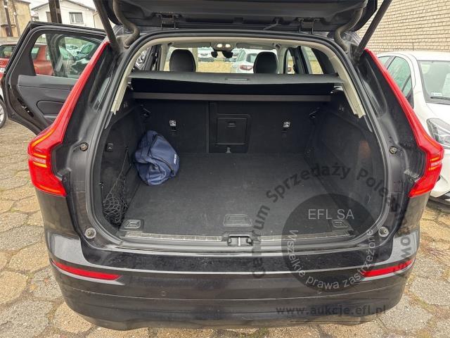 8 - Volvo XC60 B4 D AWD Momentum Pro aut 2021r. DW9PY49 UWAGA!! Pojazd znajduje się w lokalizacji: Katowice 40-689, Małachowskiego 16