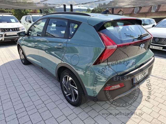 7 - HYUNDAI  BAYON 2023r. KK85898 Pojazd znajduje się w firmie AACAR sp. z o.o. Kasztanowa 5, 32-400 Jawornik