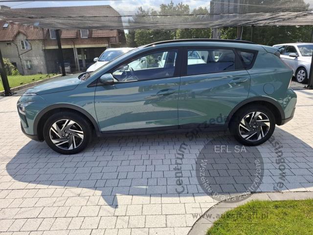 8 - HYUNDAI  BAYON 2023r. KK85898 Pojazd znajduje się w firmie AACAR sp. z o.o. Kasztanowa 5, 32-400 Jawornik