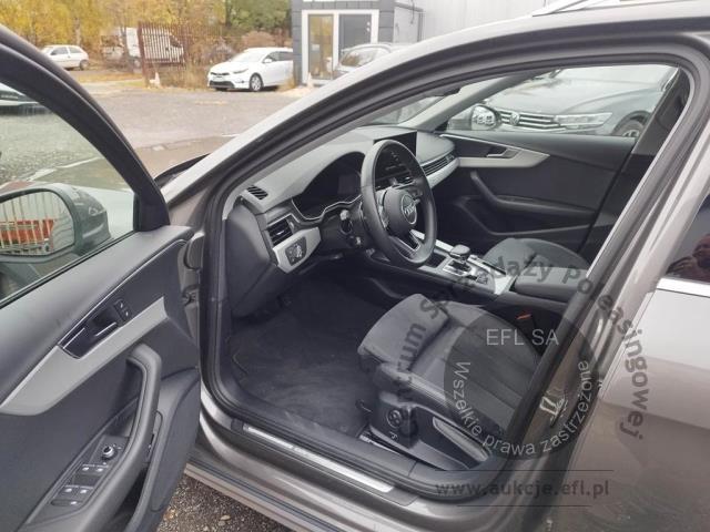 8 - Audi  A4 Allroad  2022r. DW5SH37 Pojazd znajduje się w firmie ARCTOS GROUP sp. z o.o. Al. Krakowska 7, 02-183 Warszawa