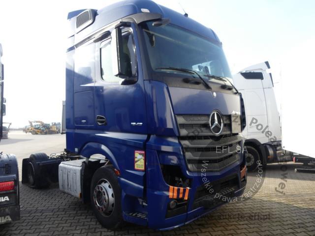 3 - MERCEDES - BENZ 1843 BLUETEC 6 4X2 AUTOMAT 2015r.