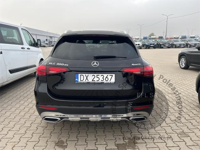 3 - MERCEDES BENZ GLC 300 DE 4-MATIC AVANTGARDE 2024r. DX25367 Pojazd znajduje się w firmie MDM AUTO sp. z o.o. ul. Zawodników 1, 80-729 Gdańsk