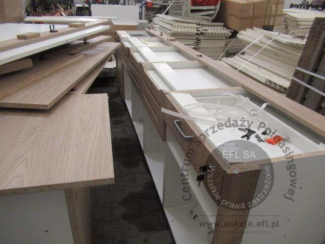 30 - Regały i meble sklepowe wg specyfikacji